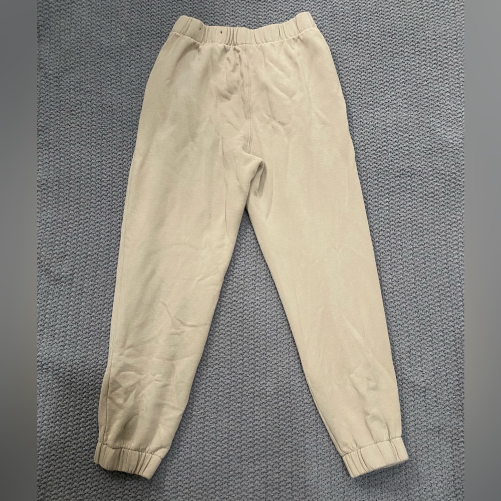 Hollister beige ultra high rise sweatpants